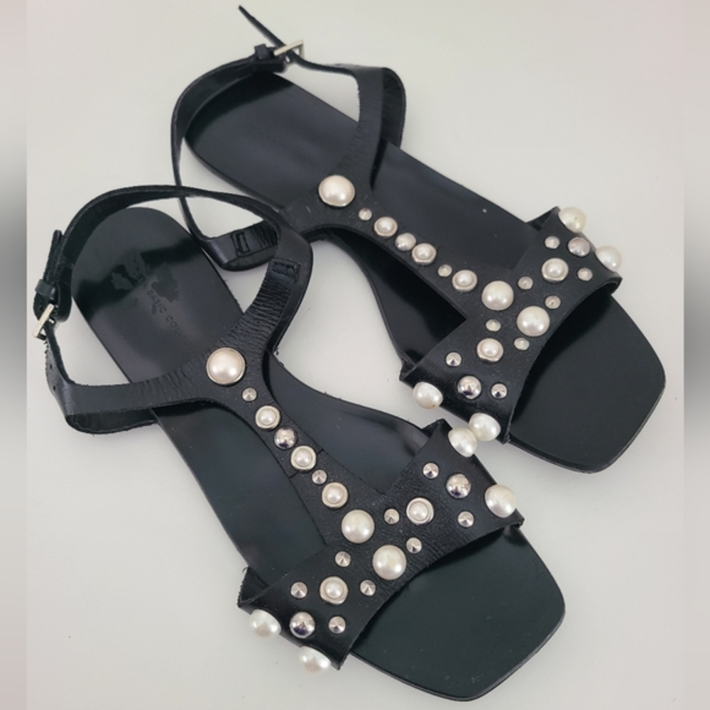 Zara leather flats sandals w/‎ faux pearl & studs pre loved Size 7.5/38